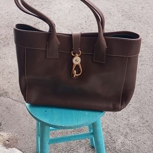 Dooney & Bourke